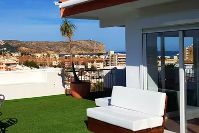 Image de Spectacular penthouse 100m from beach in the middle of the Arenal area