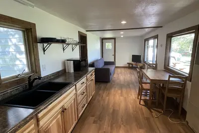 Image de Prime frontage on the Eagle River Chain!