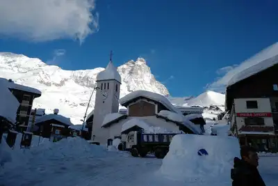 Image de Skichalet Cervinia Ski-in-ski-out 3 Apt. Sanny+elena+bassi 12-18 Pers. Wifi