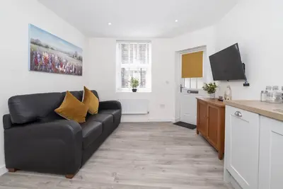 Image de Livingstone Street Apartment 2 - sleeps 4 guests in 1 bedroom