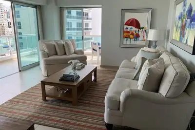 Image de Beautiful/Modern Apartment in CityCenter With View