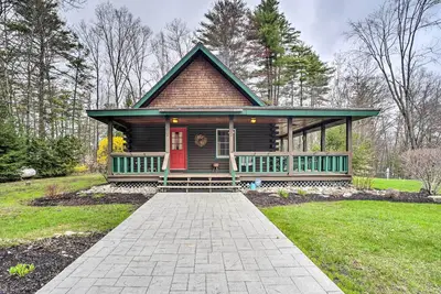 Image de Lovely Fort Ann Lodge - 10 Mi to Lake George!