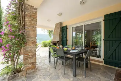 Image de Belle maison de vacances privée avec Wifi, climatisation, Tv, terrasse et parking