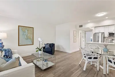 Image de Sanibel Island Renovated Condo Ground Floor, WiFi, Close to Beach, Washer/Dryer