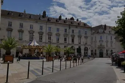 Image de Joli T2  situé  au cœur du centre ville Besançon
