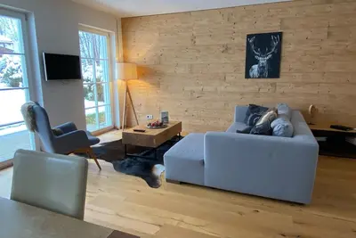 Image de Moderne Ferienwohnung mit 2 Schlafzimmern in Traumhafter Umgebung