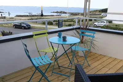 Image de Vue mer, plage à 120 m avec un grand jardin de 500 m²