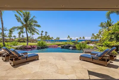 Image de Luxury Big Island villa steps away from the best beach, sleeps 10!