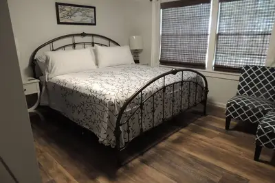 Image de Beautiful 2 bed 2 bath recent renovation