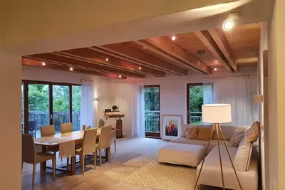 Image de Stadtnahe Ferienwohnung für Naturliebhaber mit Blick Über die Donau