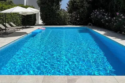 Fully renovated beautiful villa with garden and private pool