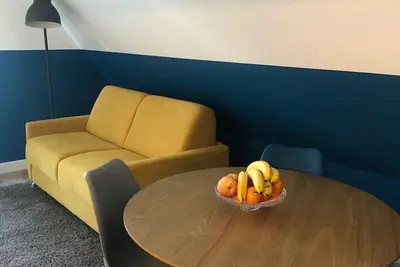 Image de Appartement indépendant - wifi - parking- petit déjeuner (sdb -1 ch - kitch)