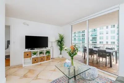 Image de Amazing 2br Apt @Brickell, Free Parking