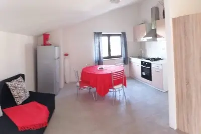 Image de Appartement dans Funtana avec Balcon, Climatisation, Wifi, Machine Ă laver (4982-3)