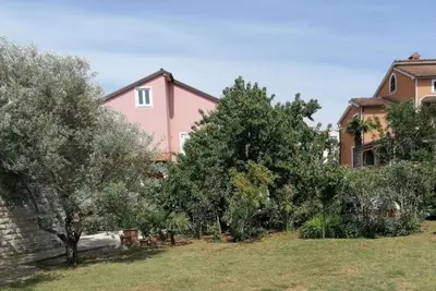 Image de Appartement dans Funtana avec Climatisation, Wifi, Machine à laver (4990-1)