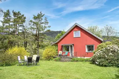 Image de Belle maison Ă Sauda avec WiFi