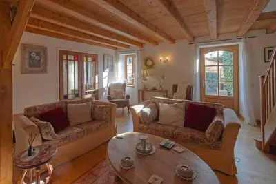 Image de Charming 4-bed 3 bath, farmhouse\/ barn conversion