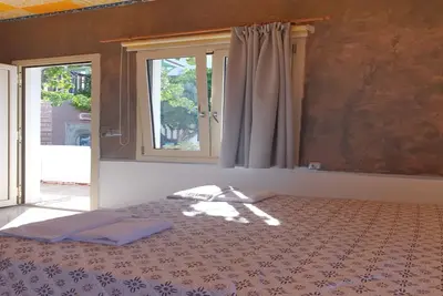 Image de Studio Calme Et Paisible Et Très Détente avec cuisine, piscine partagée et Ac