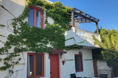Image de Villa privée pleine vue pouvant accueillir jusqu'à 10 vacanciers