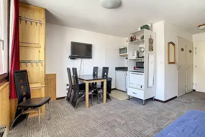 Image de Studio 4 pers 23m², balcon, cuisine équipée, ski aux pieds.