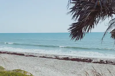 Image de The Beach Bungalow