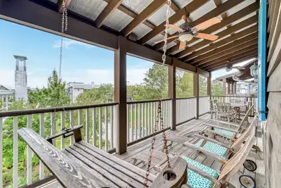 Image de Ocean Escape Flat ~ Only 2 story 3 bedroom flat