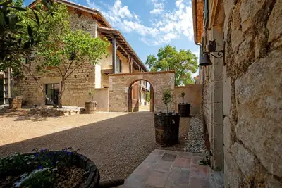 Image de Bastide Rémence - Pittoresque Mas avec Piscine
