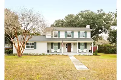 Image de The Robin house - Close to Everything!