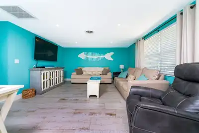 Image de Seaglass Inn at the Beach Shack  Just one block from the beach!