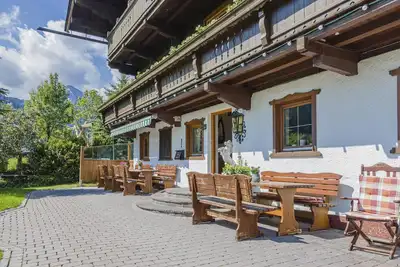 Image de Appartement de vacances avec balcon à la ferme