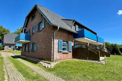 Image de A: Ferienwohnung 12 Am Selliner See - Haus 2 Fewo 12 Am Selliner See mit Balkon