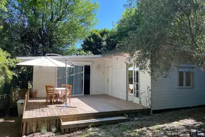 Image de Chalet Ensoleillée - Jardin + terrain de pétanque