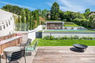 Image de La Radieuse - Maison lumineuse avec piscine