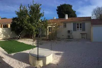 Image de Maison 80m^2 Ă 5 minutes Ă pied des plages et du port