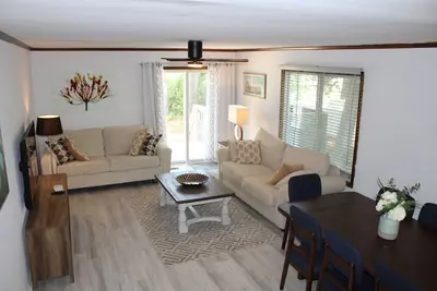 Image de Turtle Walk on Trolley Ride 1 mile to Bethany Beach 4br 3ba 10g Back to Tree lot