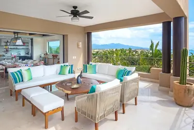 Image de Casa Flora: Luxury Ocean View Condo, Resort Amenities, Golf Cart, Housekeeping