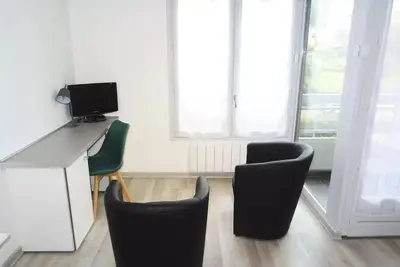 Image de Studio agréable tout confort!