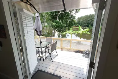 Image de Lake front Guest studio