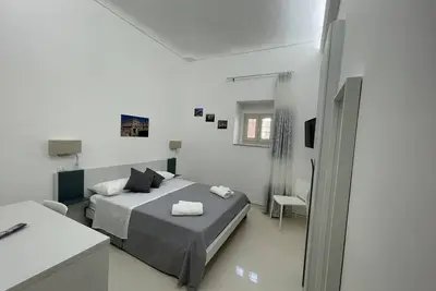 Casa Crispi- Marika Room