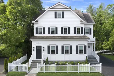 Image de Greenwich Proper Brand New Home - 5 minutes to town and train - Must See! ! !