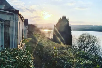 Image de Beautiful Loch-side Apartment