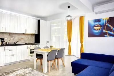 Image de Hampton Alezzi