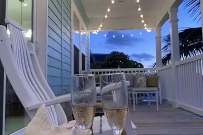 Image de Modern Key Largo Waterfront Bayside Home - Dock your boat!