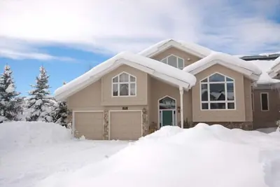 Image de Heart | A/C | Large Home | Beautiful Views | Private Hot Tub | Winter Shuttle