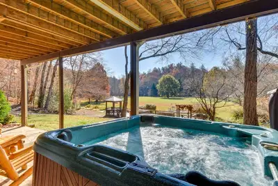 Image de Creekside Country Escape: Pickleball & Game Room!