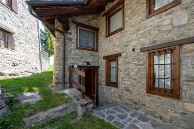 Image de Joli appartement pour 6 personnes avec Tv, balcon et parking, près de Aoste