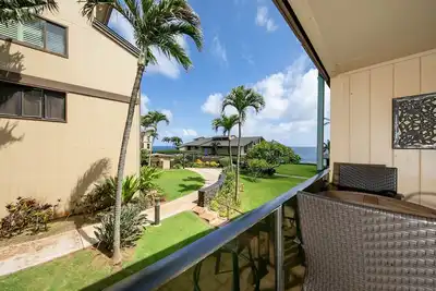 Image de Makahuena 1202. Partial Ocean View, 2 bed, 2 bath with Ac. Poipu.