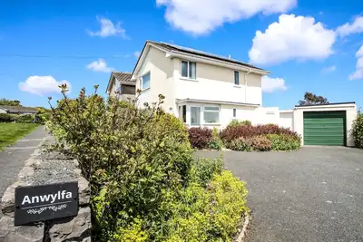 Image de Anwylfa, pet friendly, country holiday cottage in Moelfre
