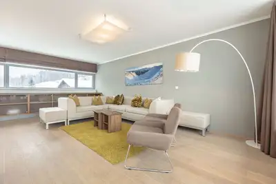 Image de Penthouse with 3 bedrooms & pool\n