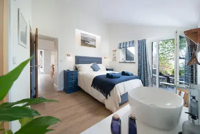 Image de A luxury rural retreat, Barnstaple, perfect for couples and families, set in glorious North Devon